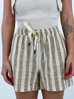 Bermudas lino rayas