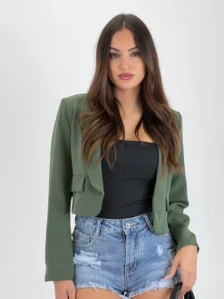 Blazer cropped bolsillos