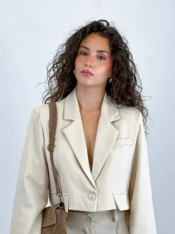 Blazer cropped solapas