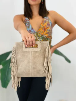Bolso de piel boho con flecos